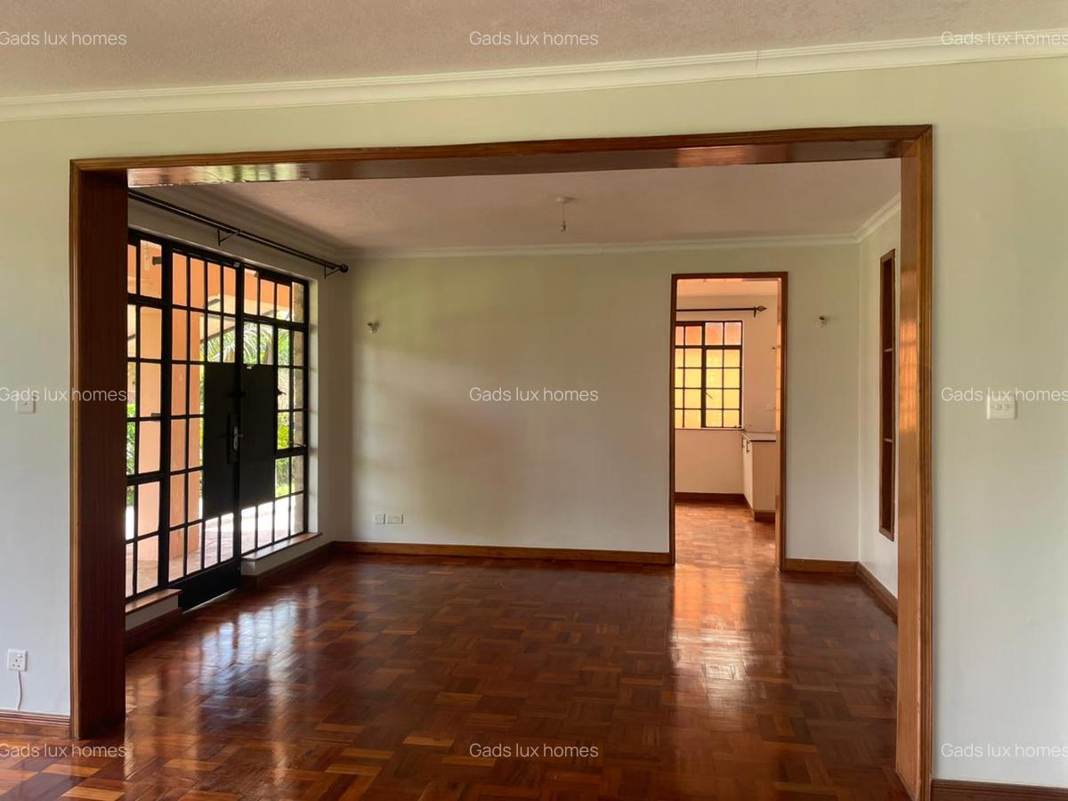 4 Bed Townhouse with En Suite at Runda - 4