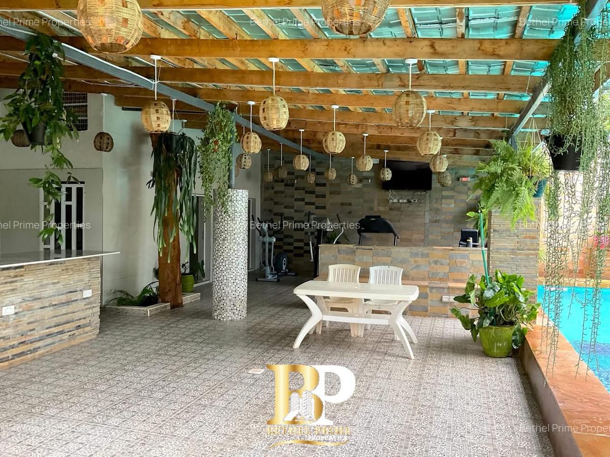 6 Bed Villa with En Suite in Runda - 15