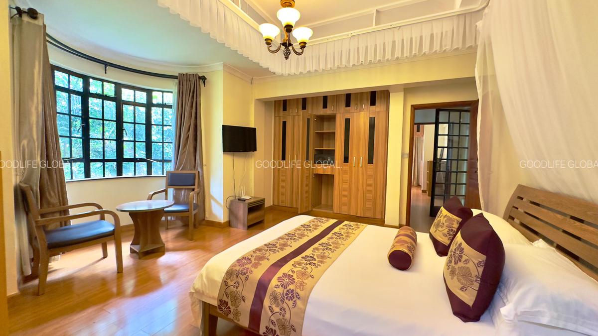 Furnished 2 Bed Apartment with En Suite at Nyari - 13