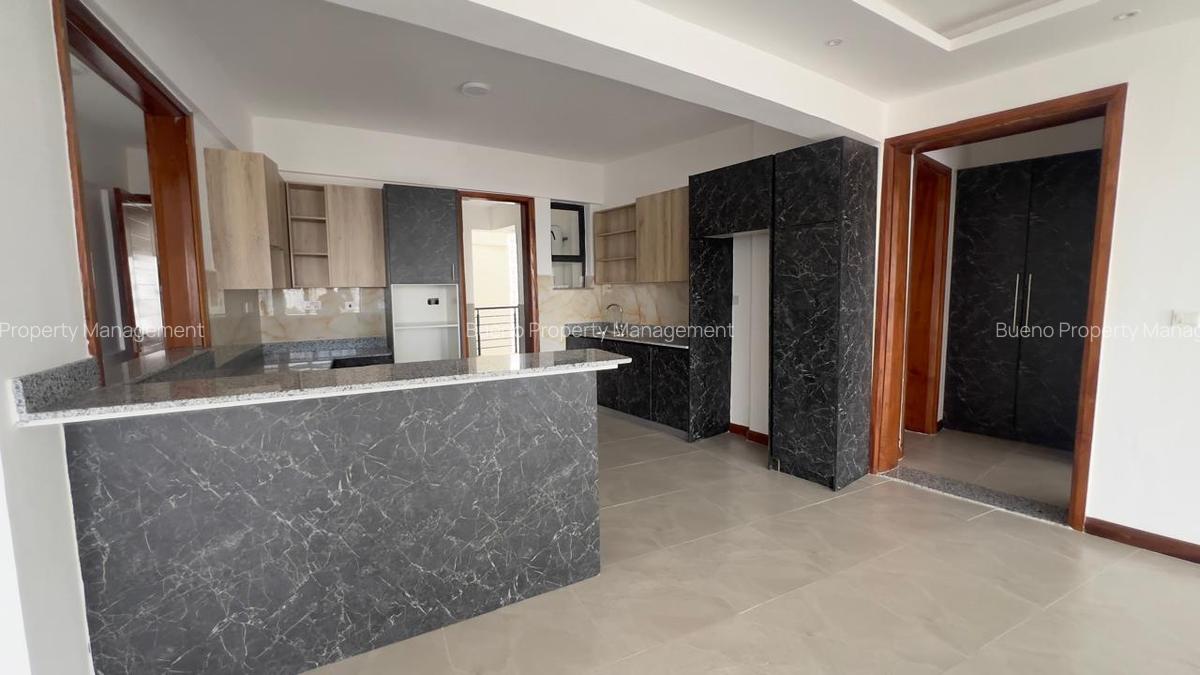 2 Bed Apartment with En Suite in Kilimani - 16