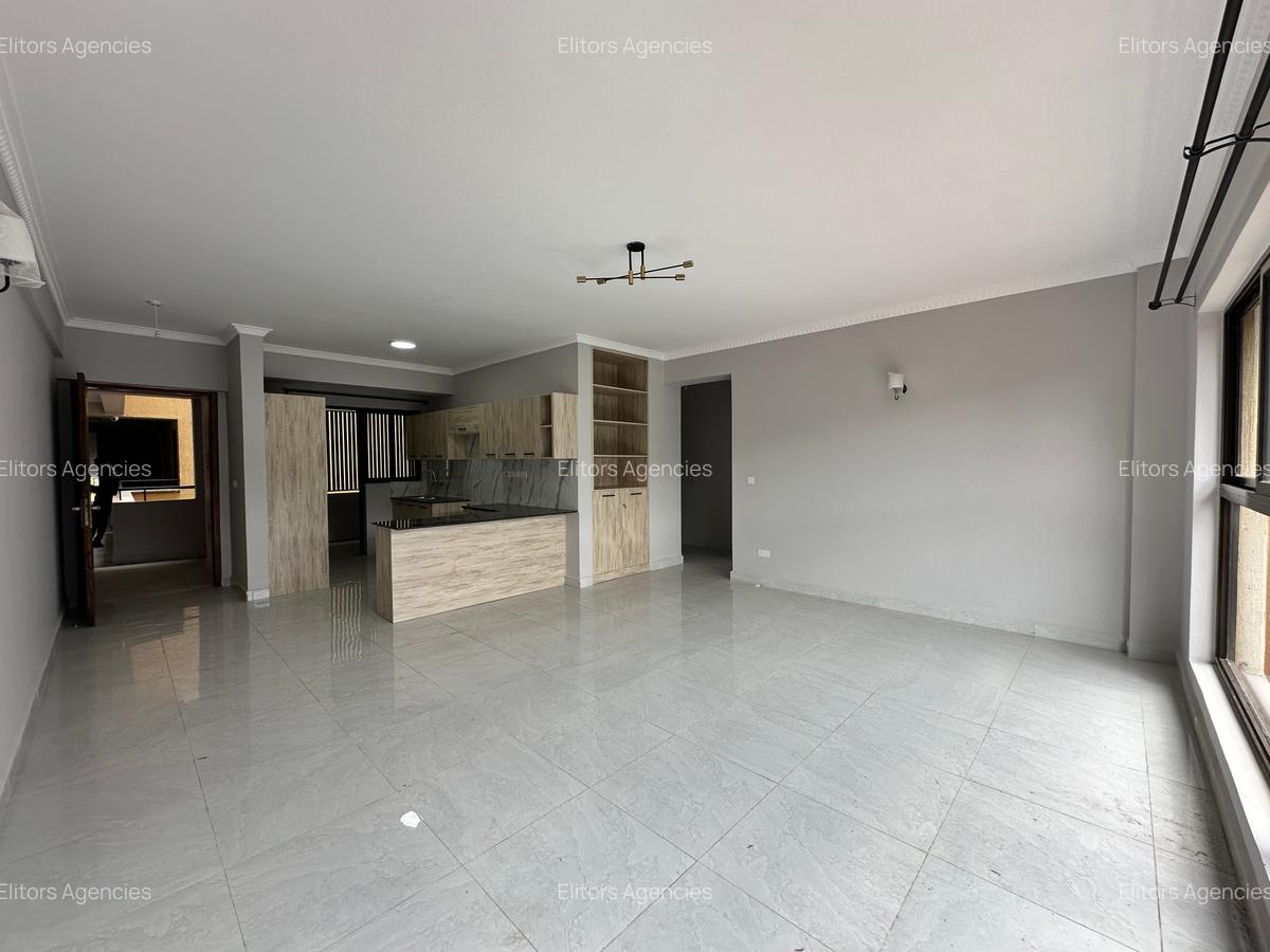 2 Bed Apartment with En Suite at School Lane - 4