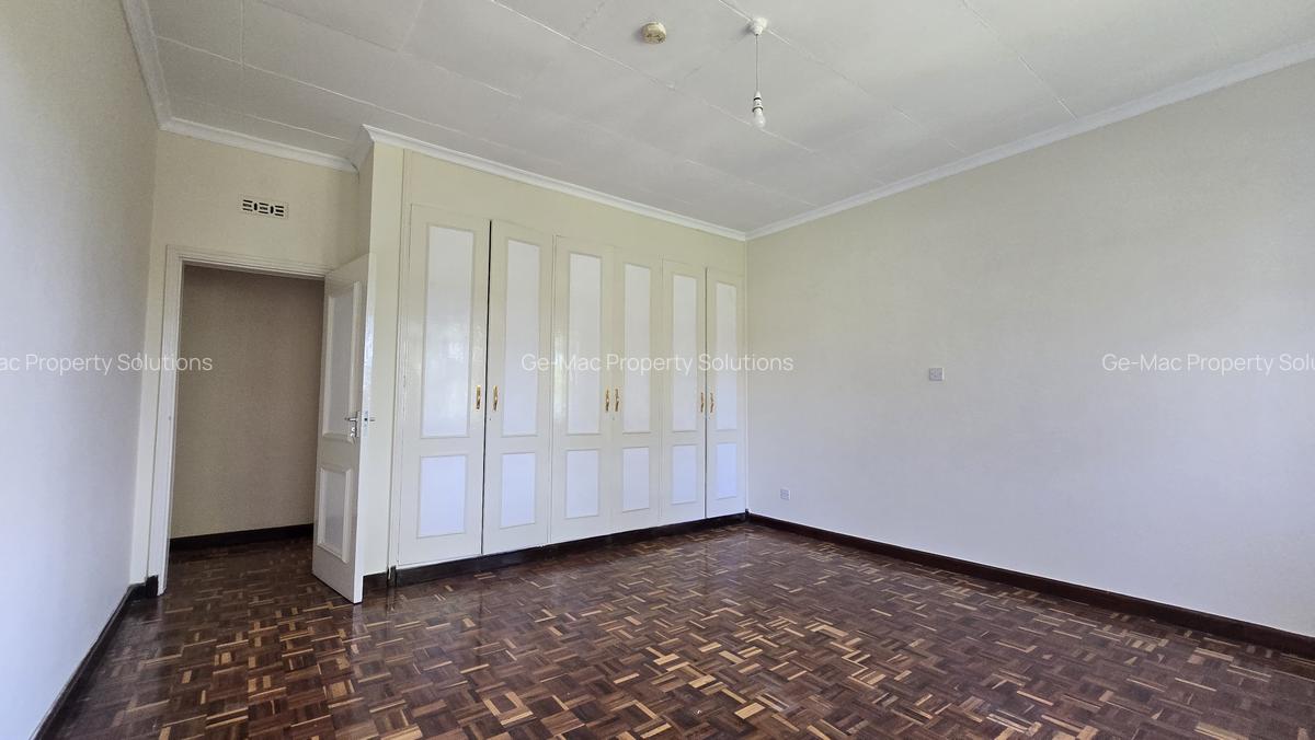 5 Bed House with En Suite in Gigiri - 14