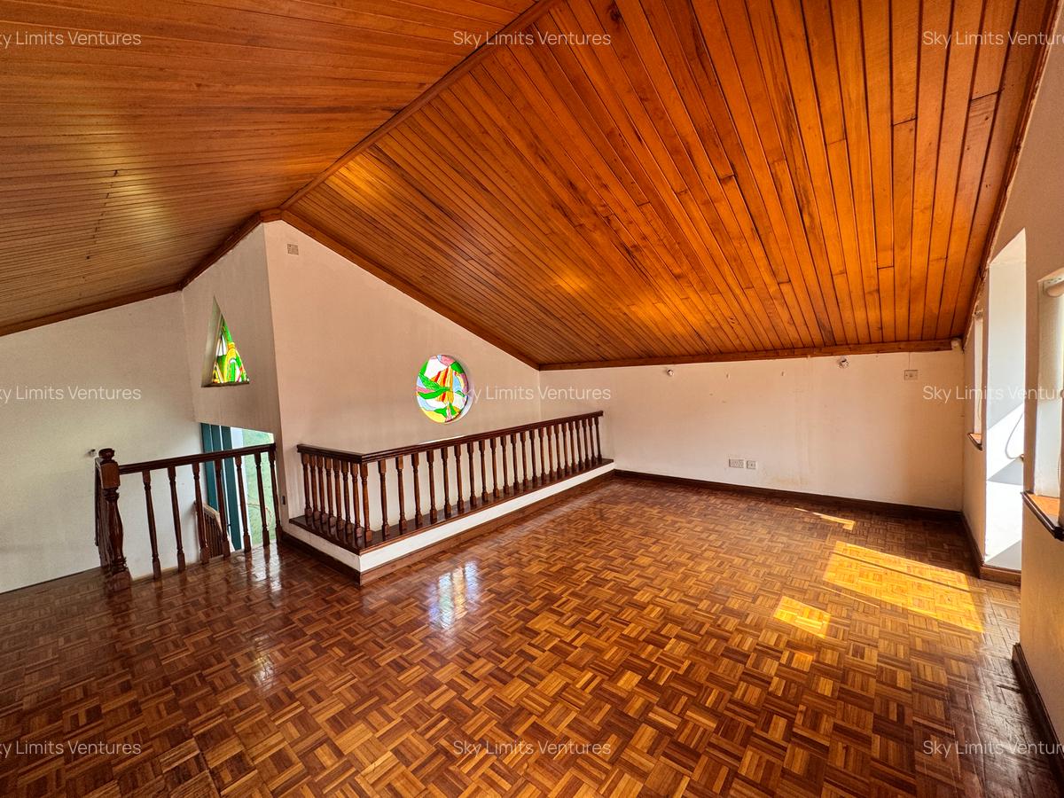 4 Bed Townhouse with En Suite in Kilimani - 10