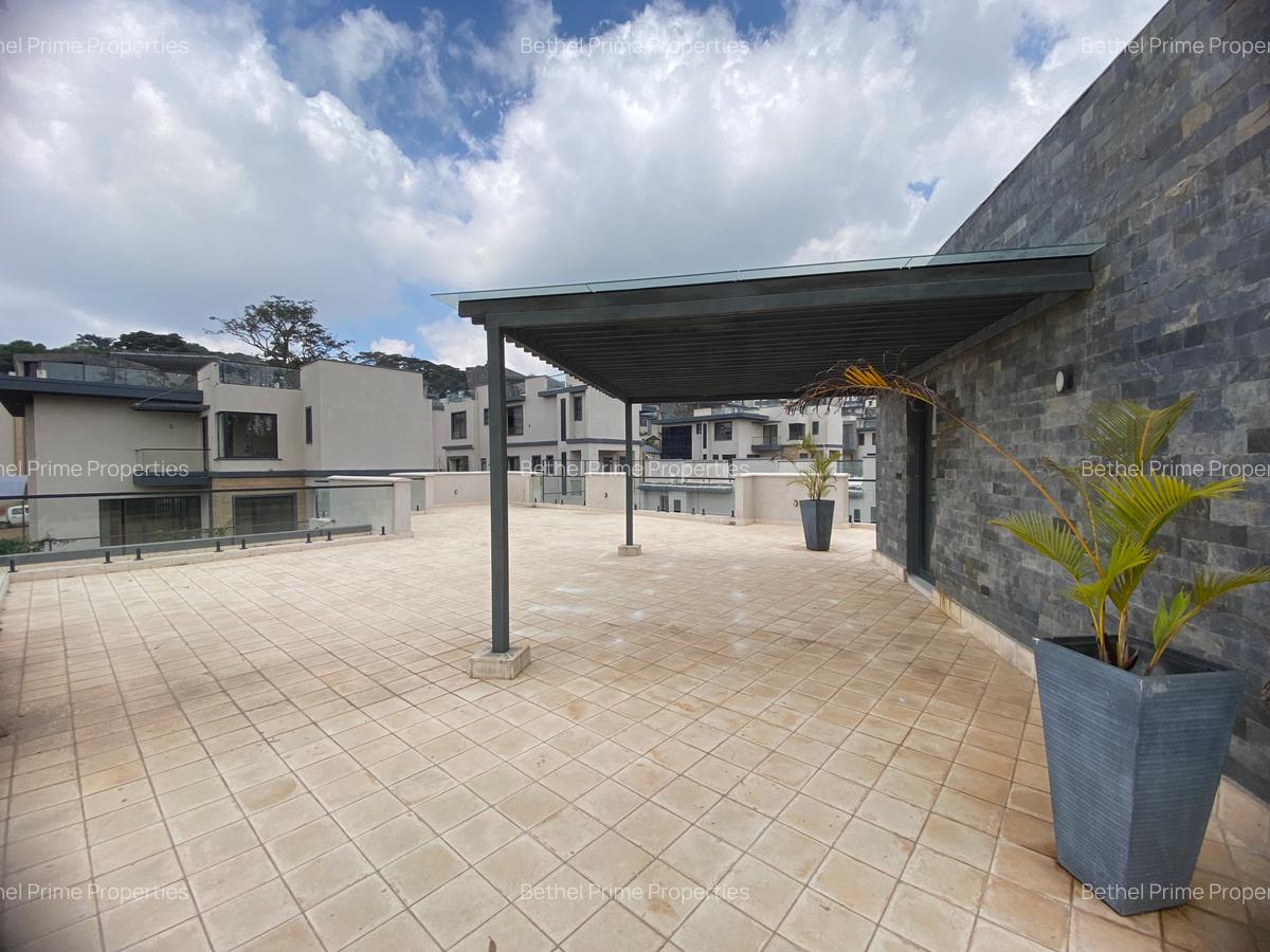 4 Bed Villa with En Suite in Loresho - 9