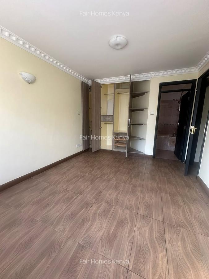 5 Bed Townhouse with En Suite at Convent Drive - 15