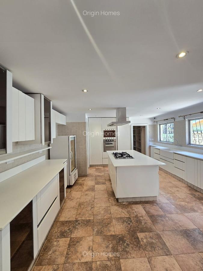 4 Bed House with En Suite in Muthaiga - 5