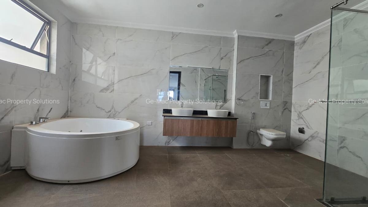4 Bed Apartment with En Suite in Kileleshwa - 8