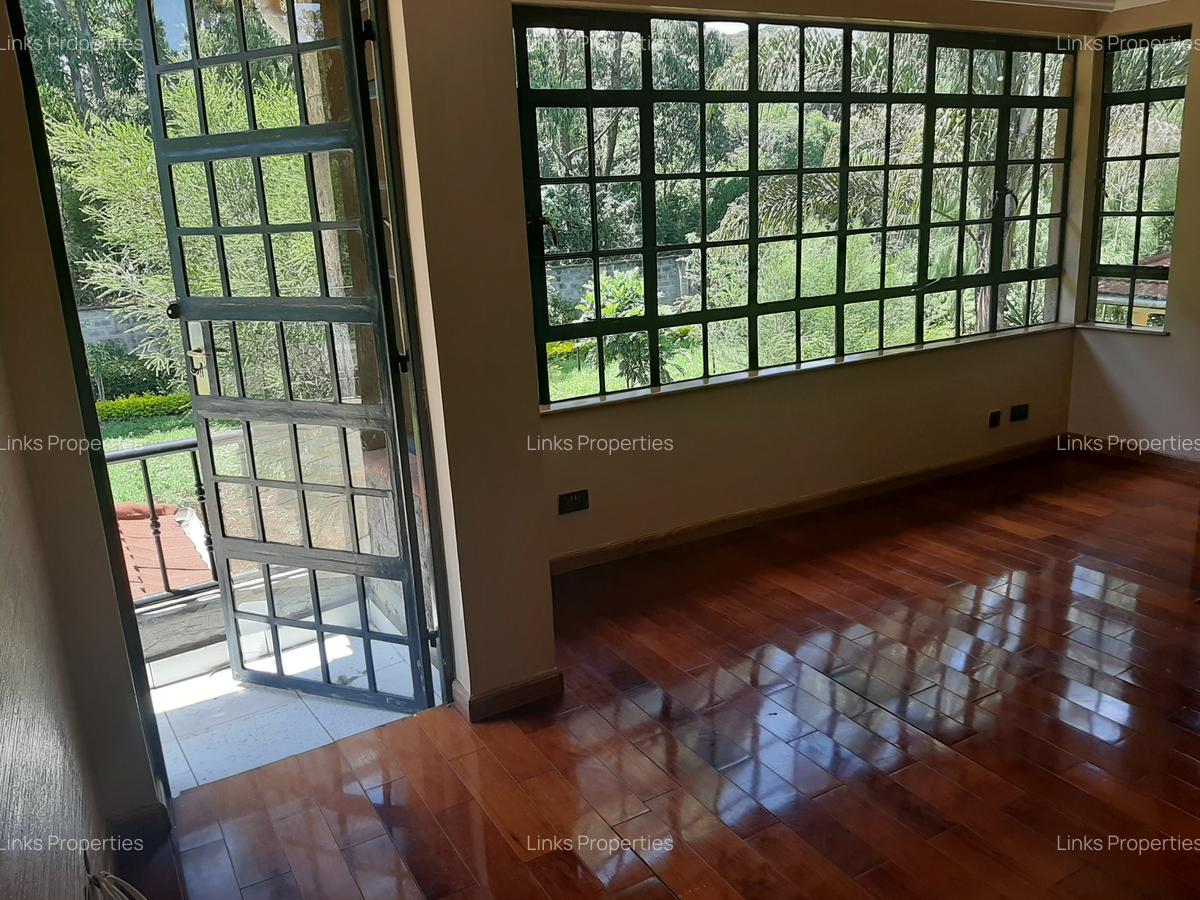 4 Bed Townhouse with En Suite at Karen - 19