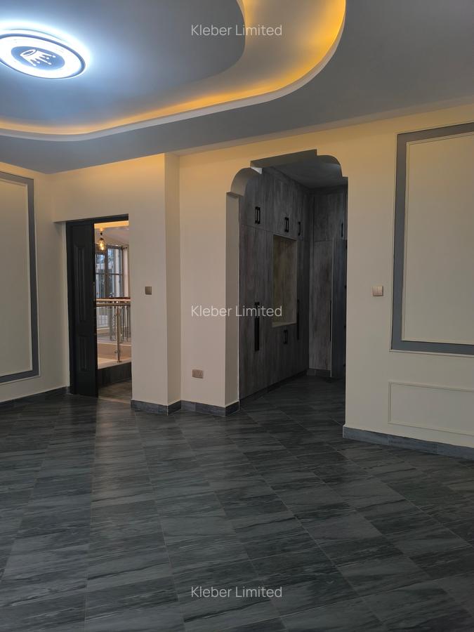 5 Bed House with En Suite in Syokimau - 13