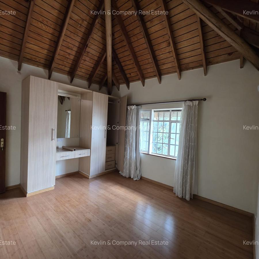 5 Bed Townhouse with En Suite in Kileleshwa - 18