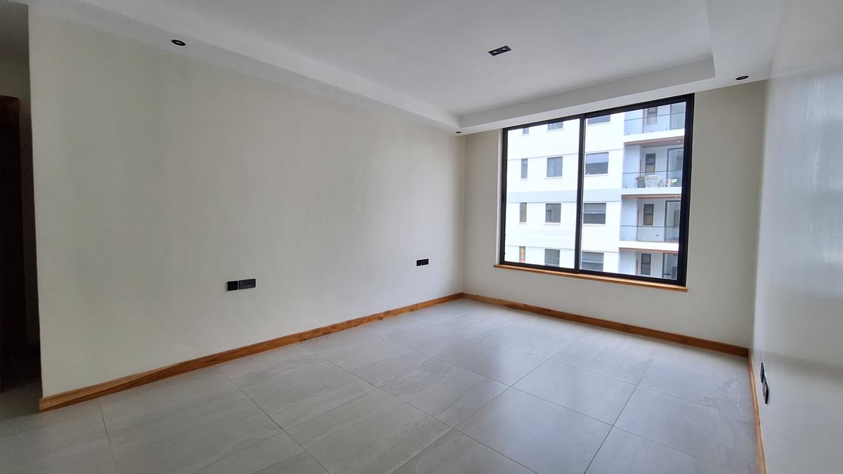 3 Bed Apartment with En Suite at Peponi Road - 11