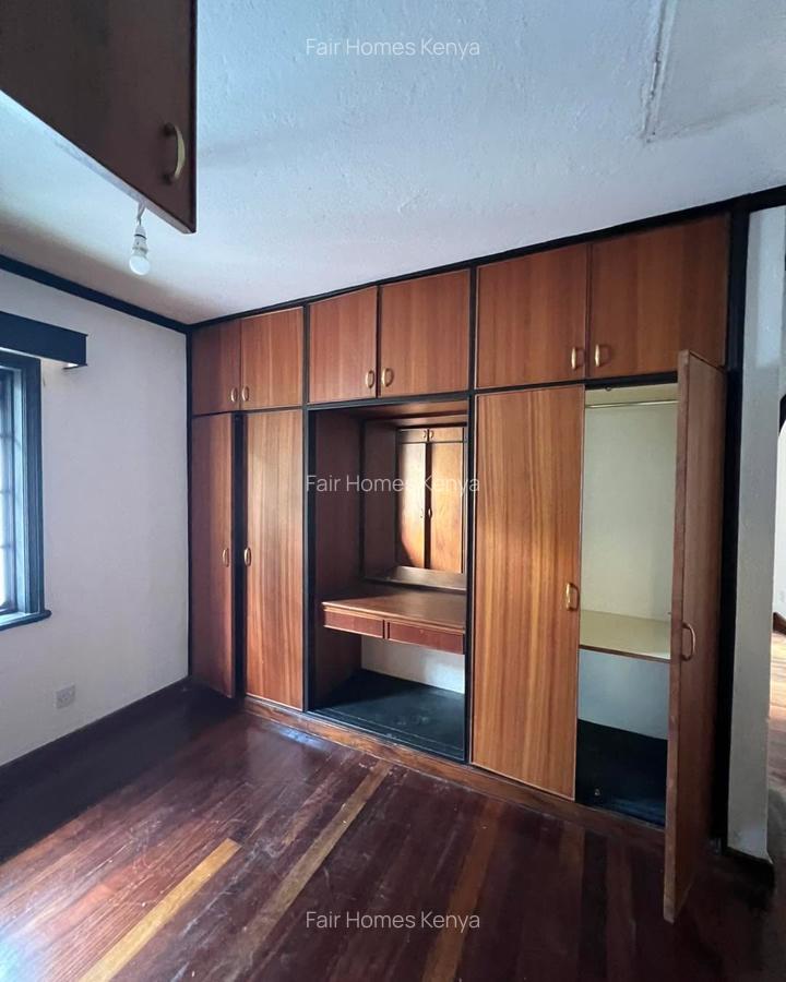 4 Bed Townhouse with En Suite at Riverside Drive - 8