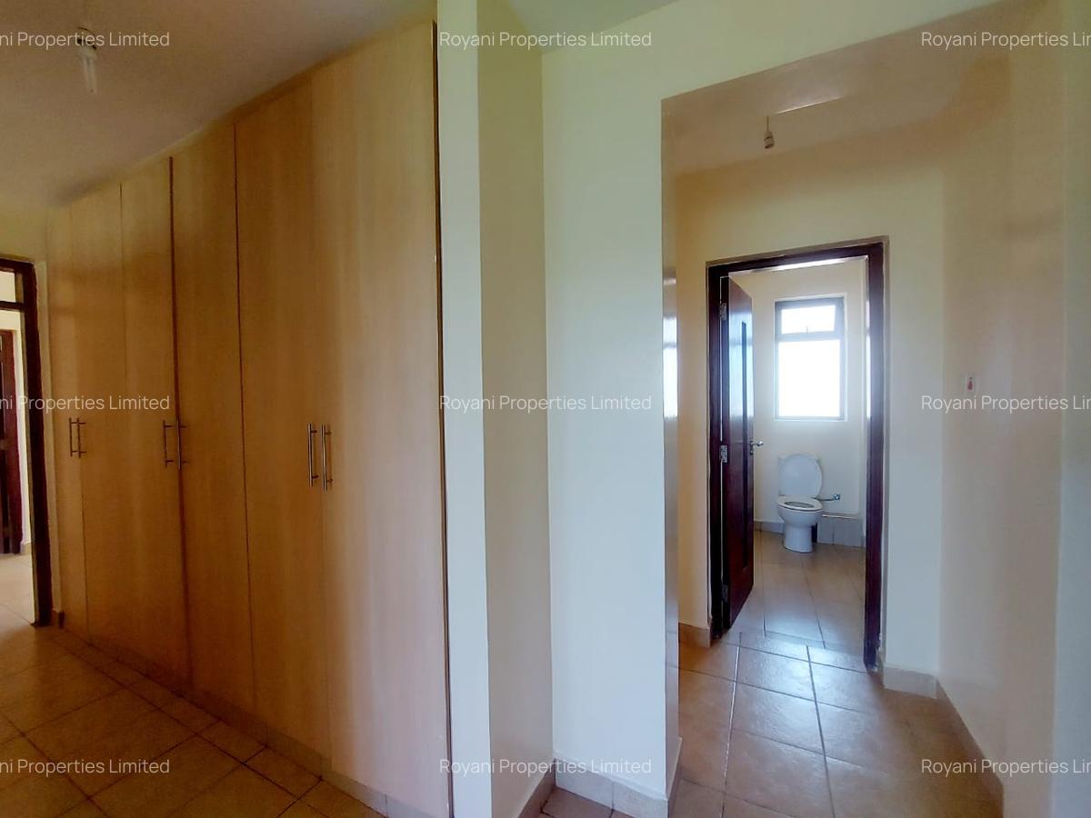 3 Bed Apartment with En Suite in Kiambu Road - 5