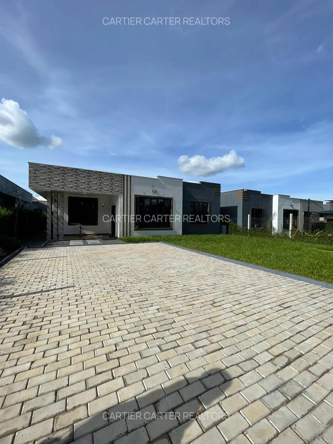 3 Bed Villa with En Suite in Kitengela - 1