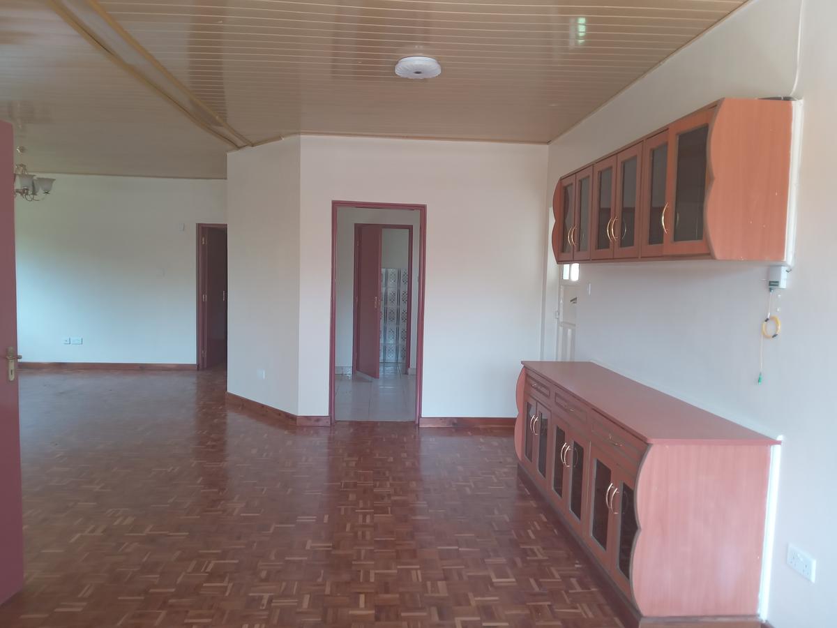 4 Bed House with En Suite at Loresho Area - 6