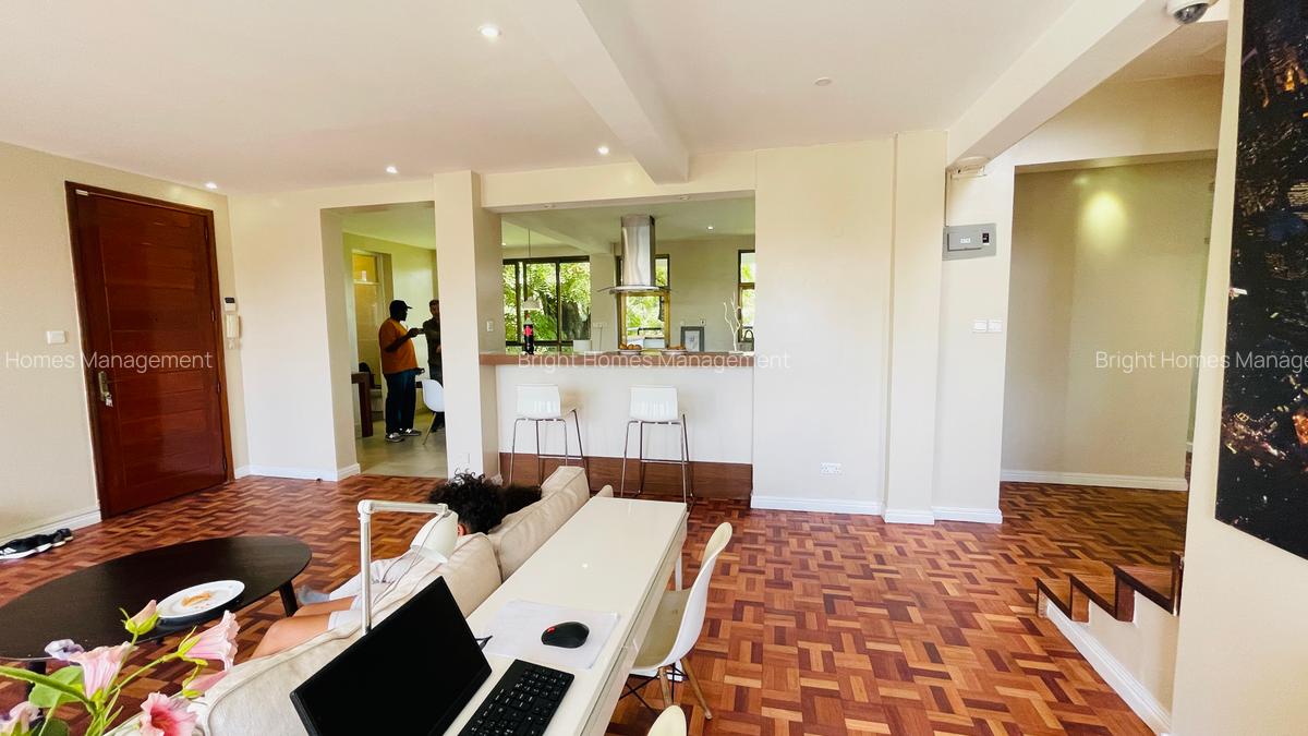 3 Bed Apartment with En Suite in Lavington - 3