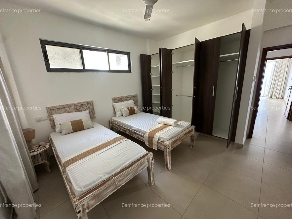 3 Bed Apartment with En Suite at Go Khart - 12