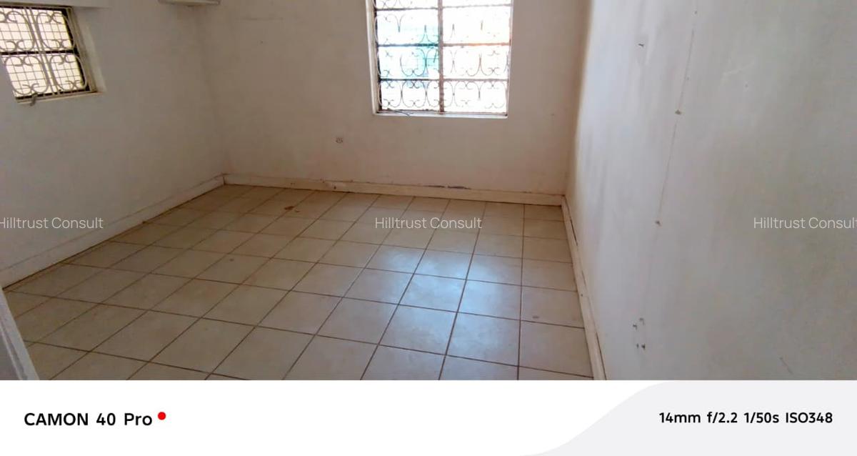 3 Bed House with En Suite in Spring Valley - 9