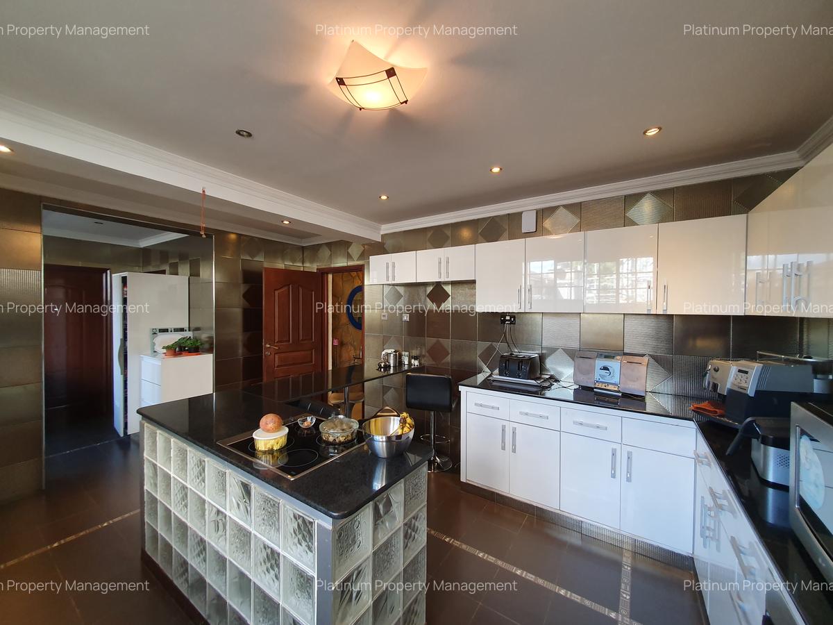 4 Bed Villa with En Suite at Donyo Sabuk Avenue - 4