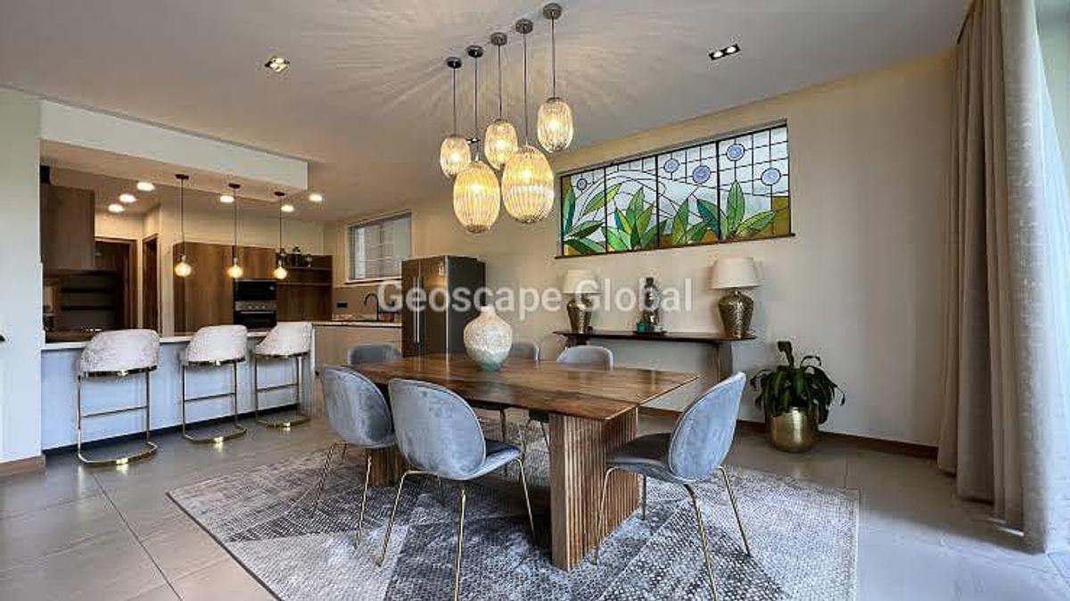 Furnished 3 Bed Apartment with En Suite in Spring Valley - 3