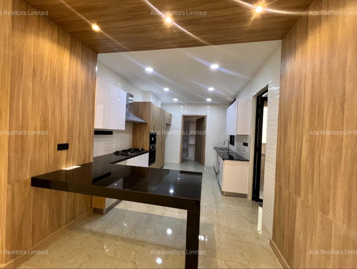 4 Bed Apartment with En Suite at General Mathenge - 3