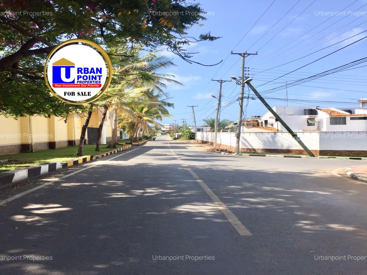 4 Bed House with Staff Quarters in Nyali Area - 9
