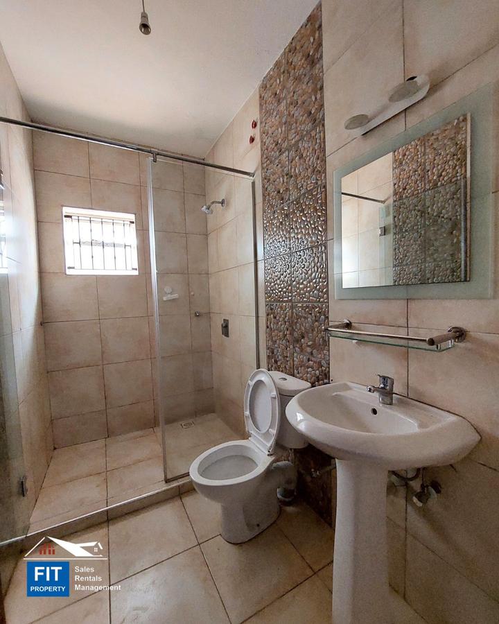 4 Bed Townhouse with En Suite in Westlands Area - 6