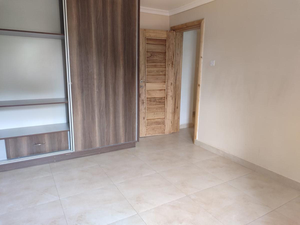 2 Bed House with En Suite in Karen - 12