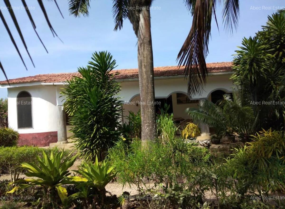 3 Bed House with En Suite at Diani Beach Road - 1