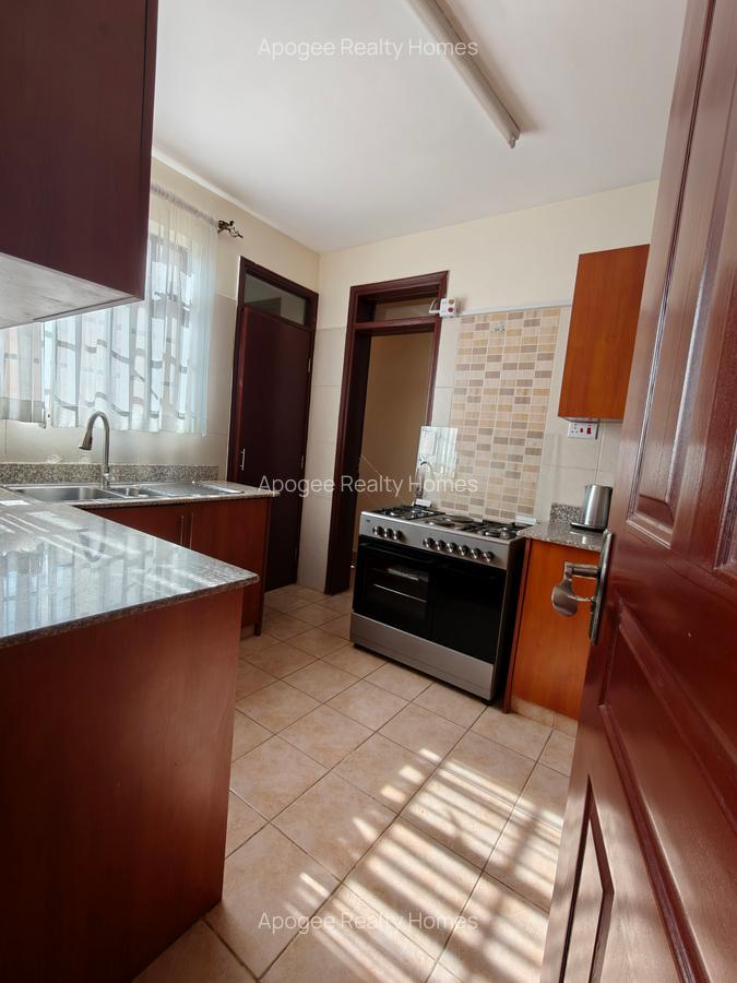 Serviced 3 Bed Apartment with En Suite at Fourways Junction Estate - 7