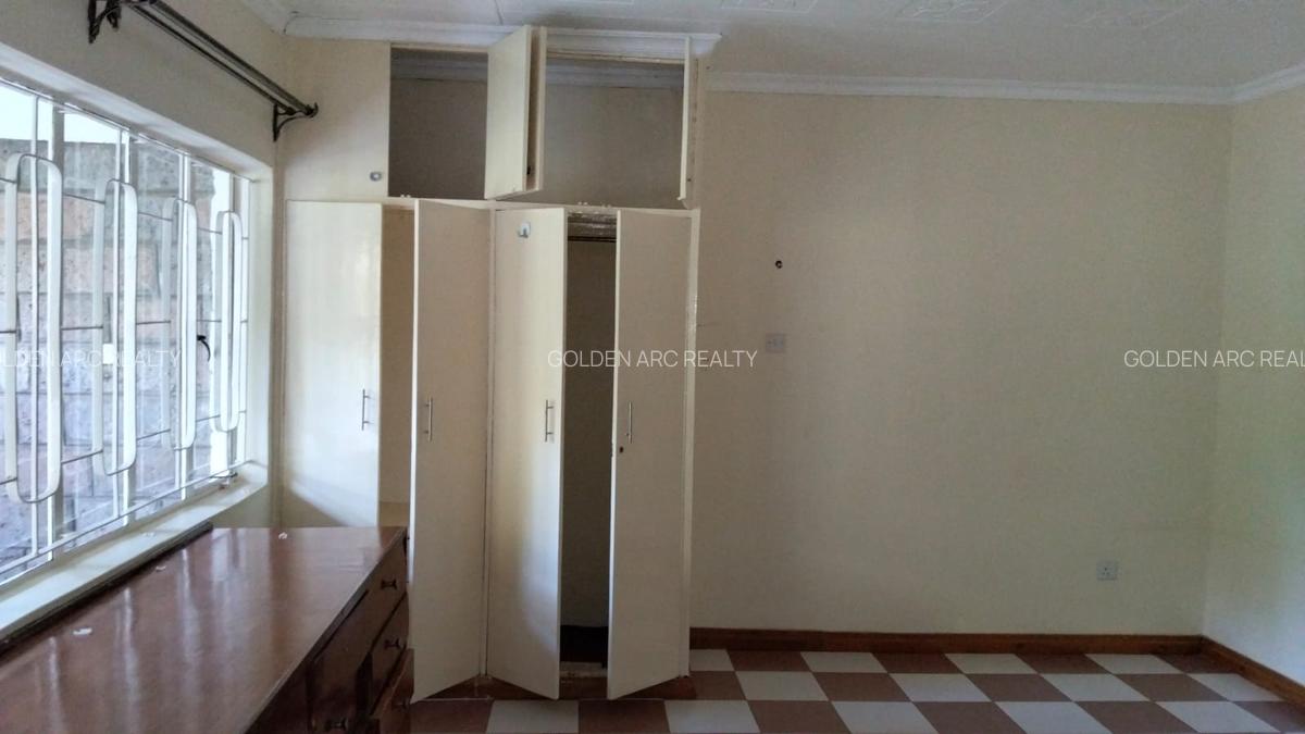 6 Bed Townhouse with En Suite in Karen - 14