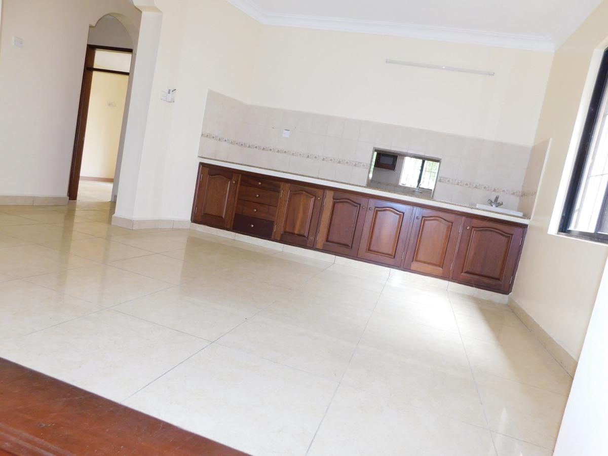 5 Bed Villa with En Suite at Nyali - 9