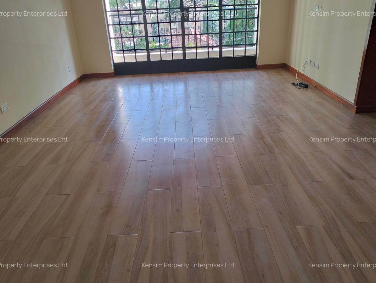 2 Bed Apartment with En Suite in Westlands Area - 3