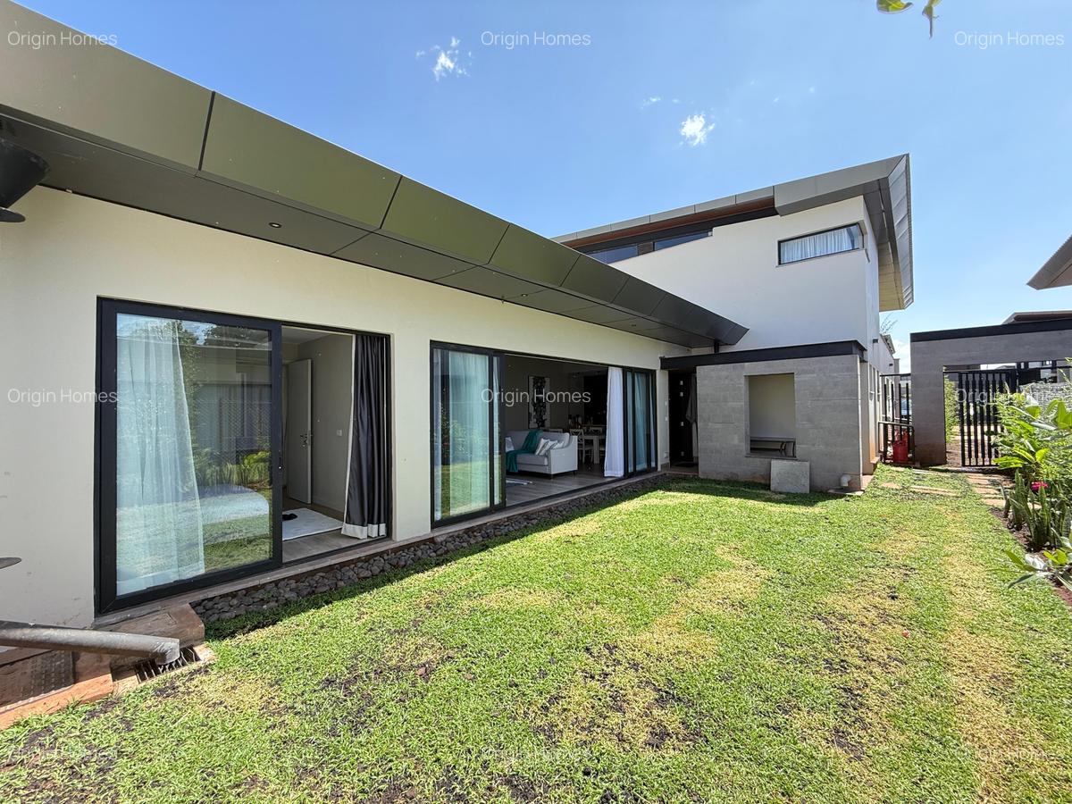 3 Bed Townhouse with En Suite at Runda - 1