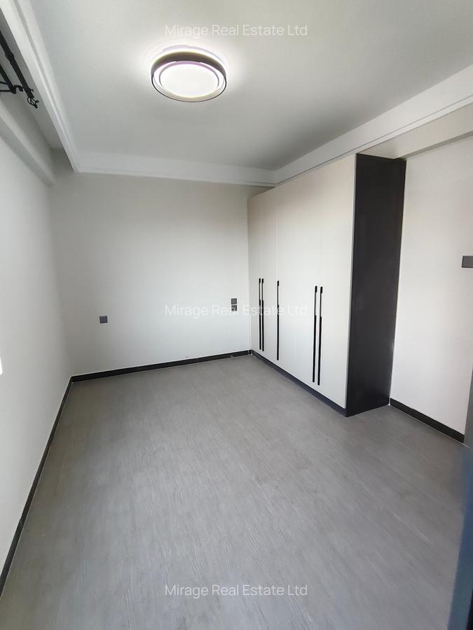 2 Bed Apartment with Gym in Kilimani - 5