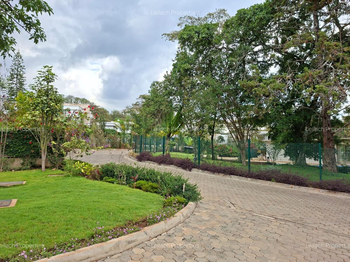 5 Bed House with En Suite in Karen - 8