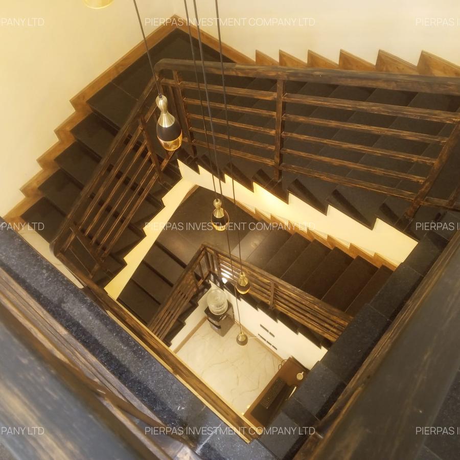 4 Bed Townhouse with En Suite in Ruaka - 11