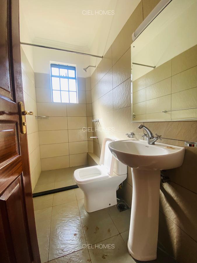 4 Bed Townhouse with En Suite in Ruiru - 13
