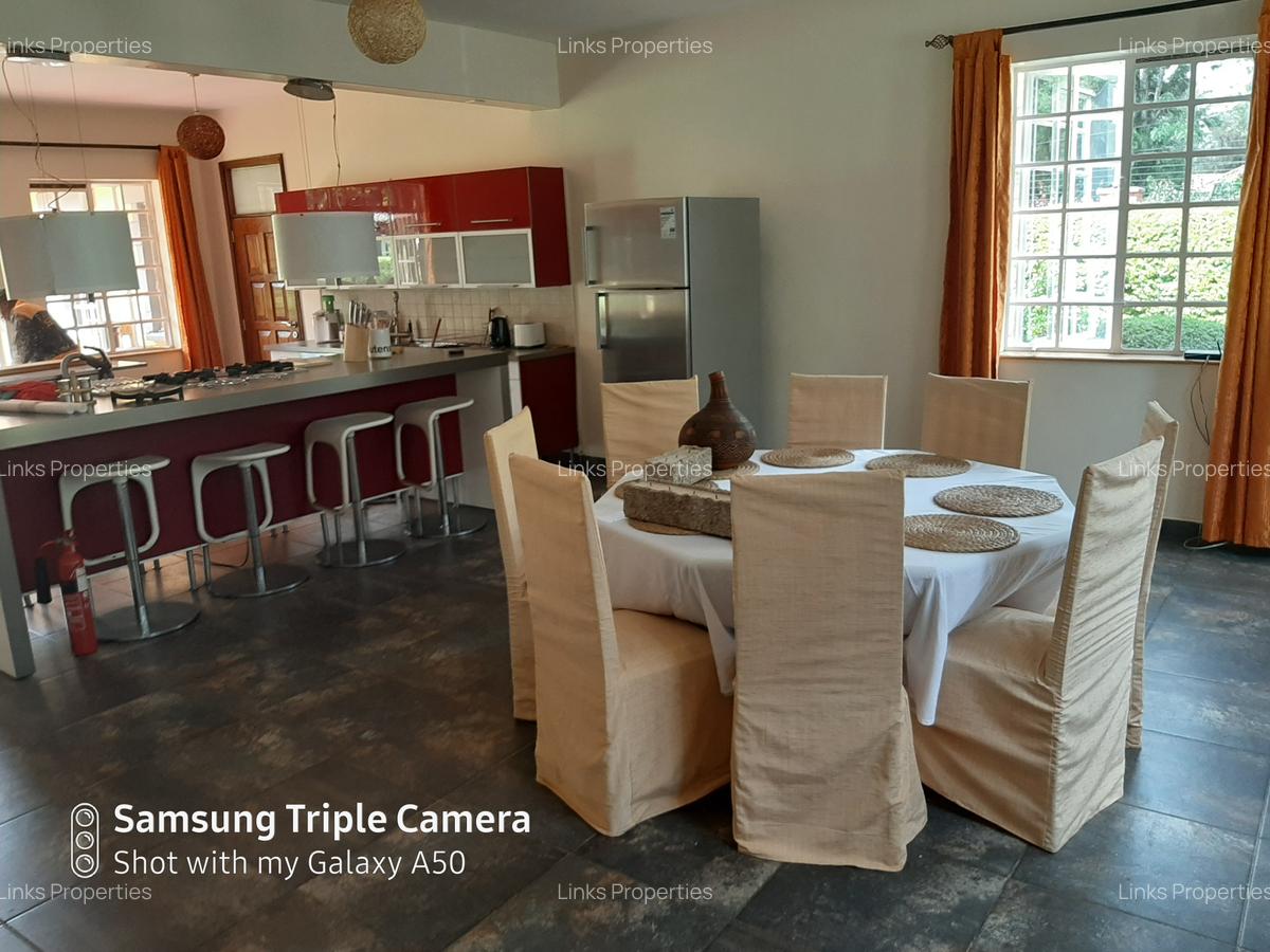 3 Bed Townhouse with En Suite at Karen - 4