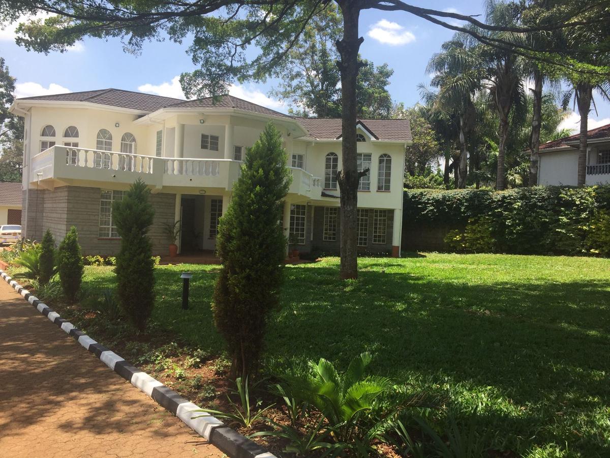 4 Bed House with En Suite at Runda - 1