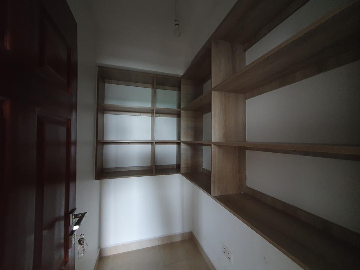 3 Bed Apartment with En Suite in General Mathenge - 12