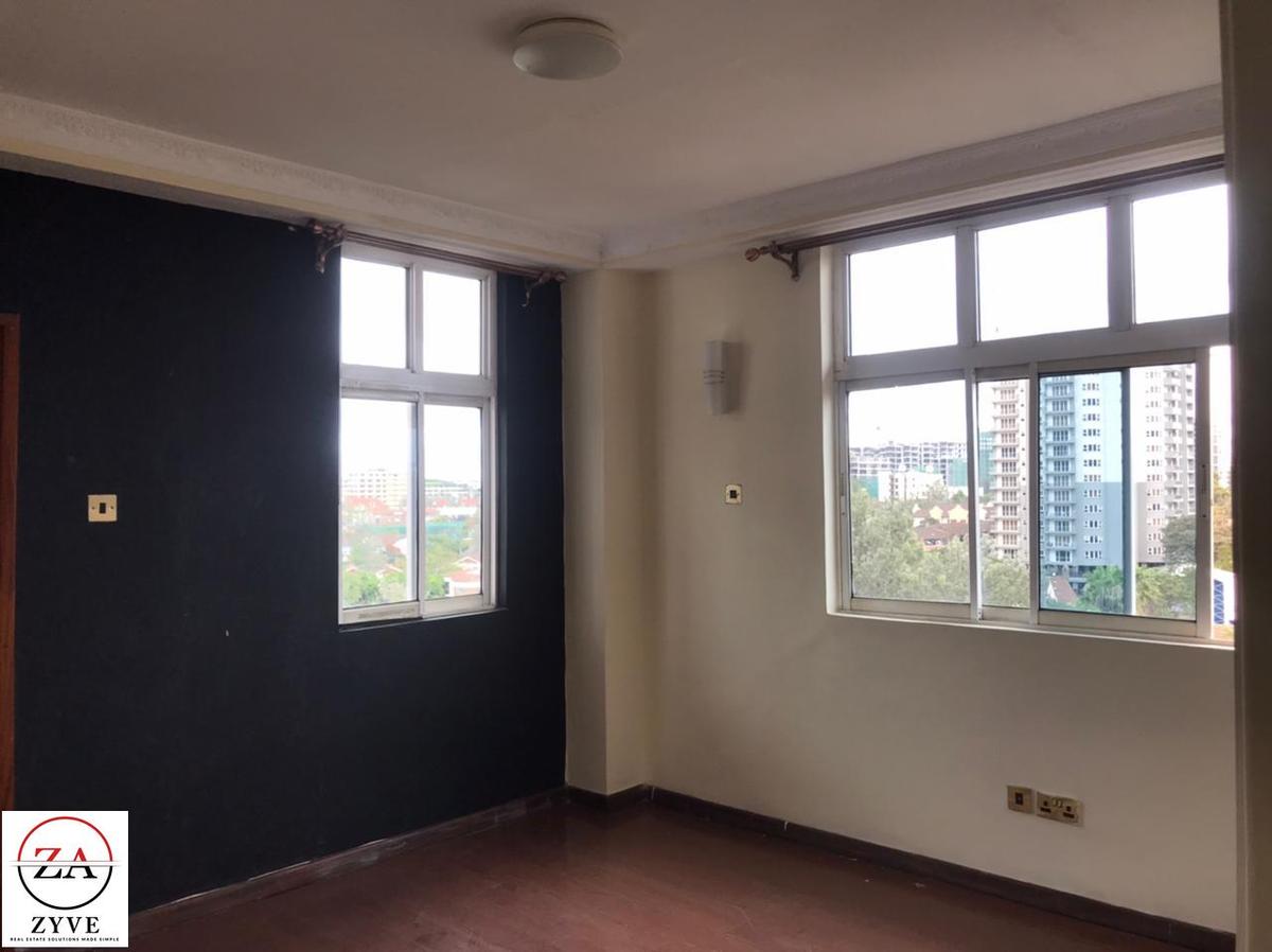 Serviced 2 Bed Apartment with En Suite at Kilimani - 10