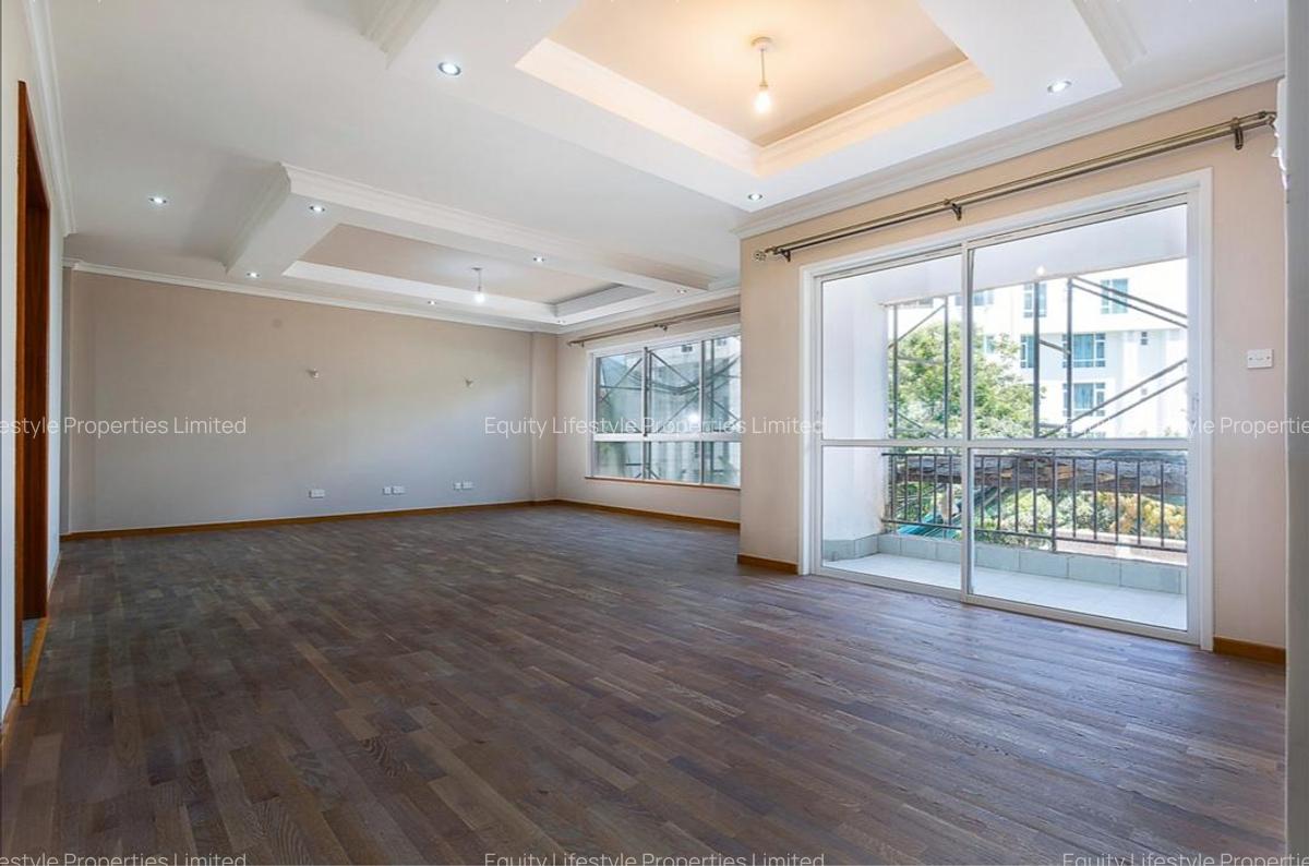 Serviced 3 Bed Apartment with En Suite in Riverside - 1