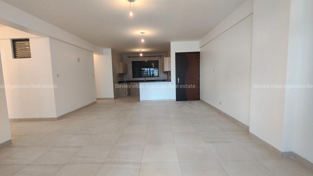 2 Bed Apartment with En Suite at Parklands - 2