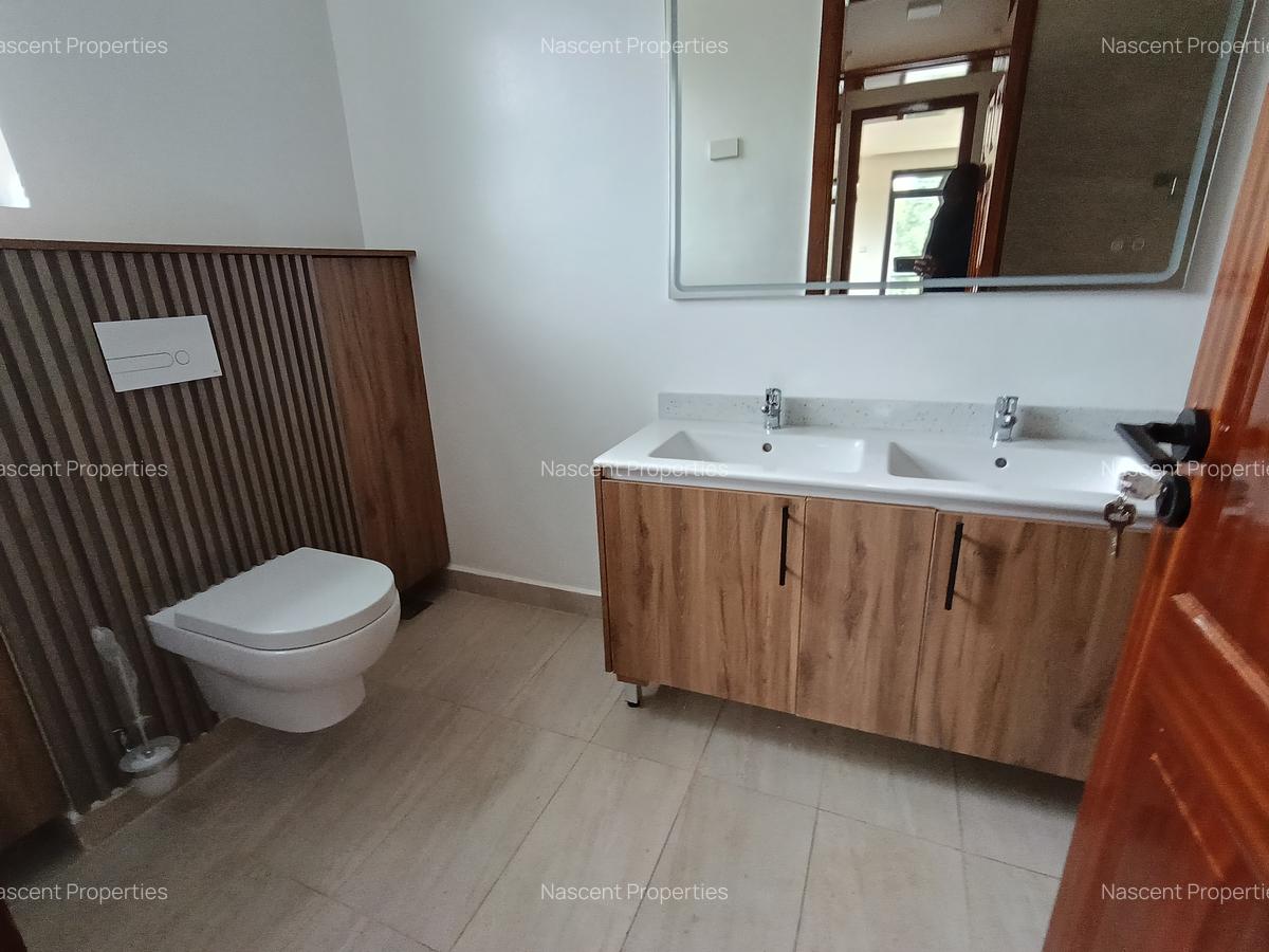 5 Bed House with En Suite in Kitisuru - 15