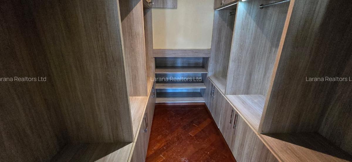 5 Bed Townhouse with Staff Quarters at Convent Dr - 11