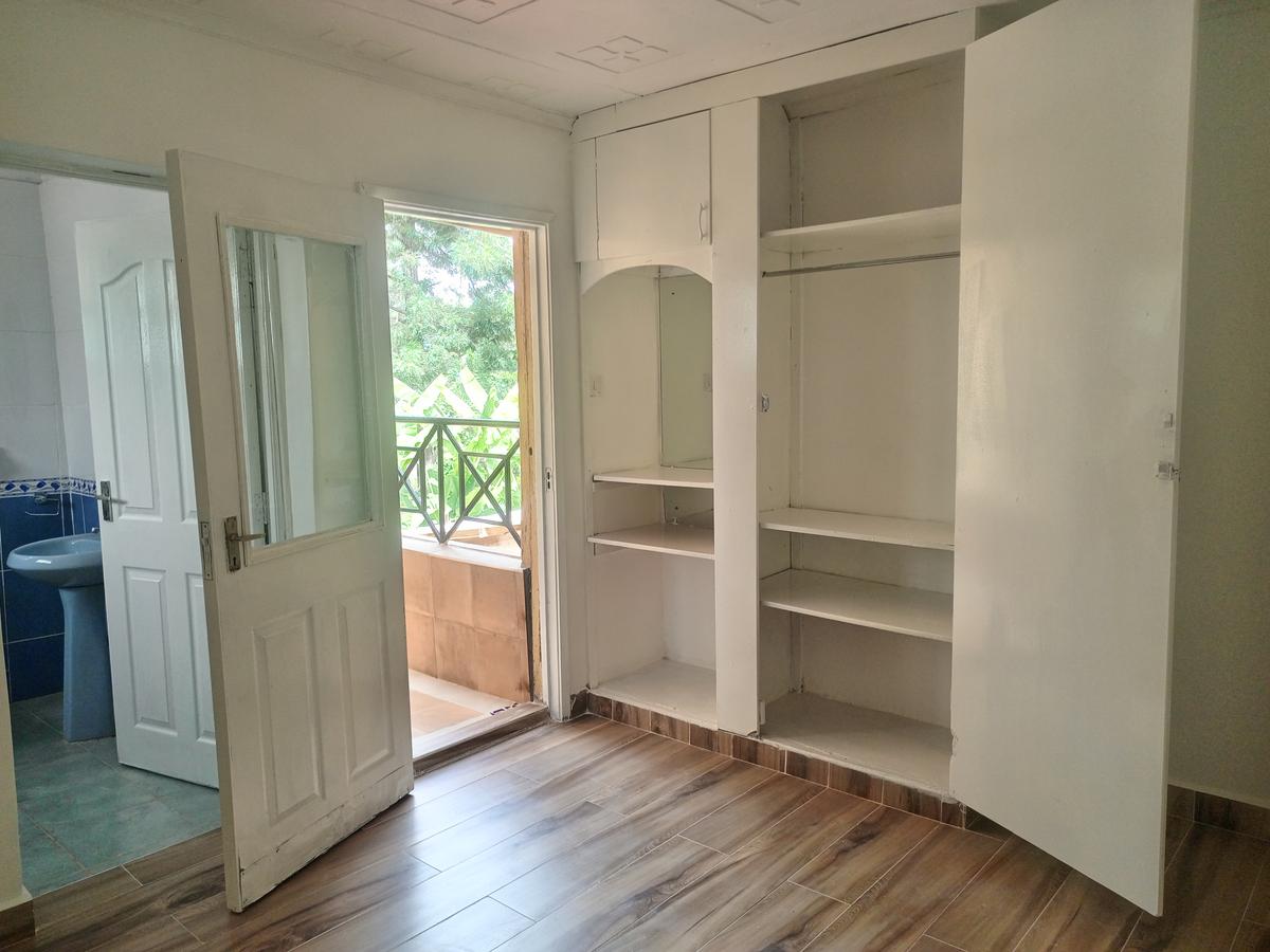 5 Bed House with En Suite at Nyari Estate - 8