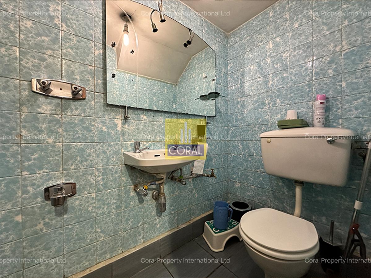 4 Bed Townhouse in Westlands Area - 7