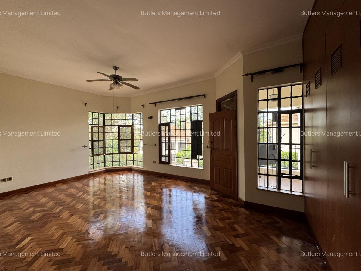 4 Bed Townhouse with En Suite in Kiambu Road - 5