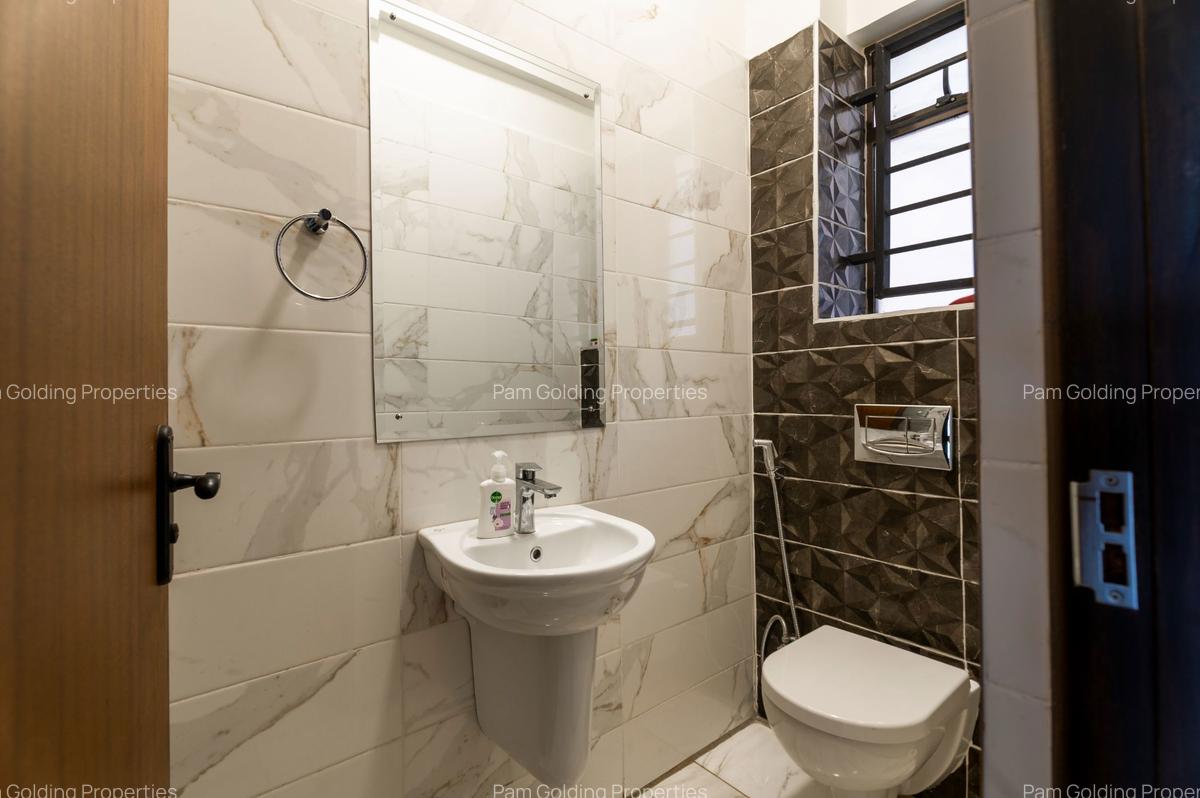 3 Bed Apartment with En Suite at Wangapala Road - 17